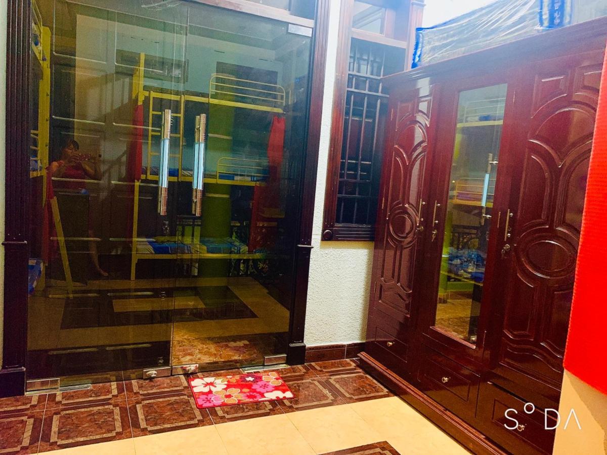 Lucky Homestay Sai Gon Airport & Gan Benh Vien 175 Ho Chi Minh City Bagian luar foto